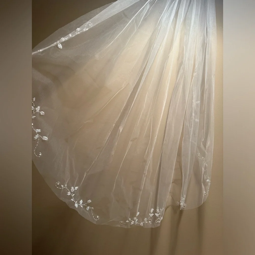 Wedding veil - Picture 2 of 6